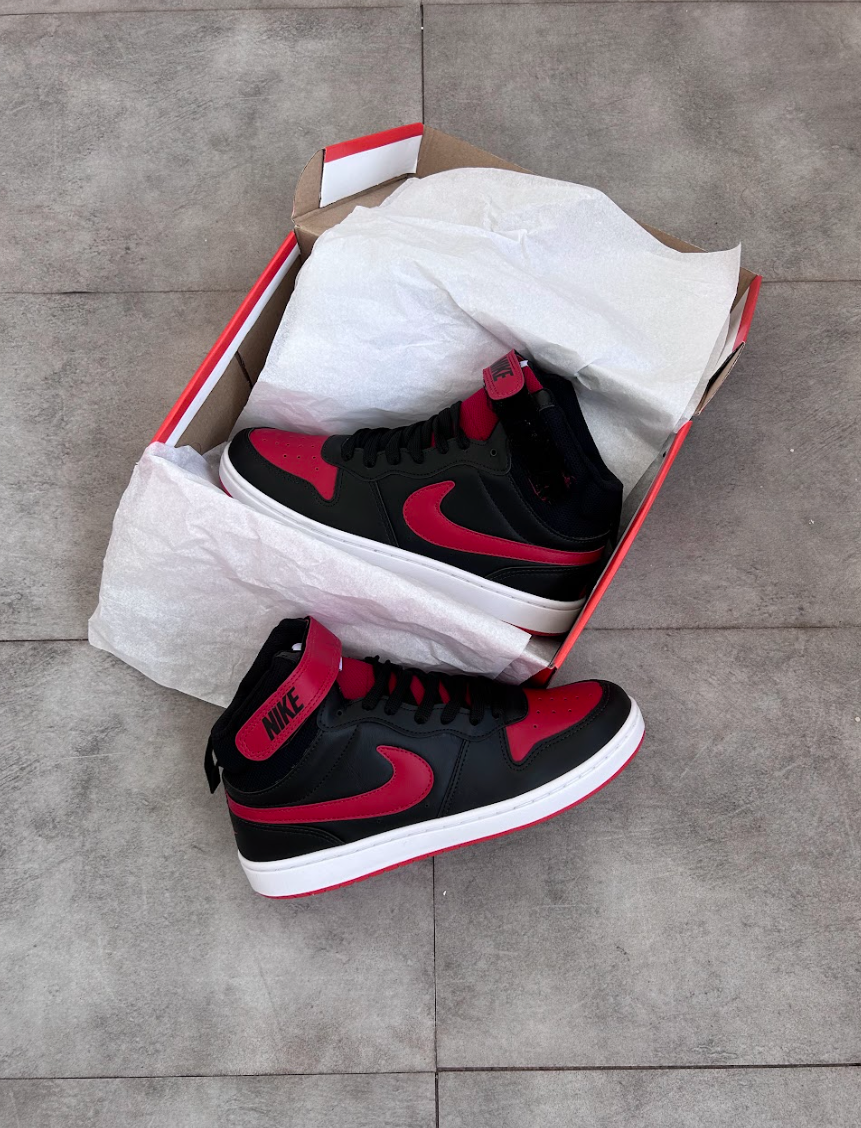 Nike Court Borough MID - Preto/Vermelho