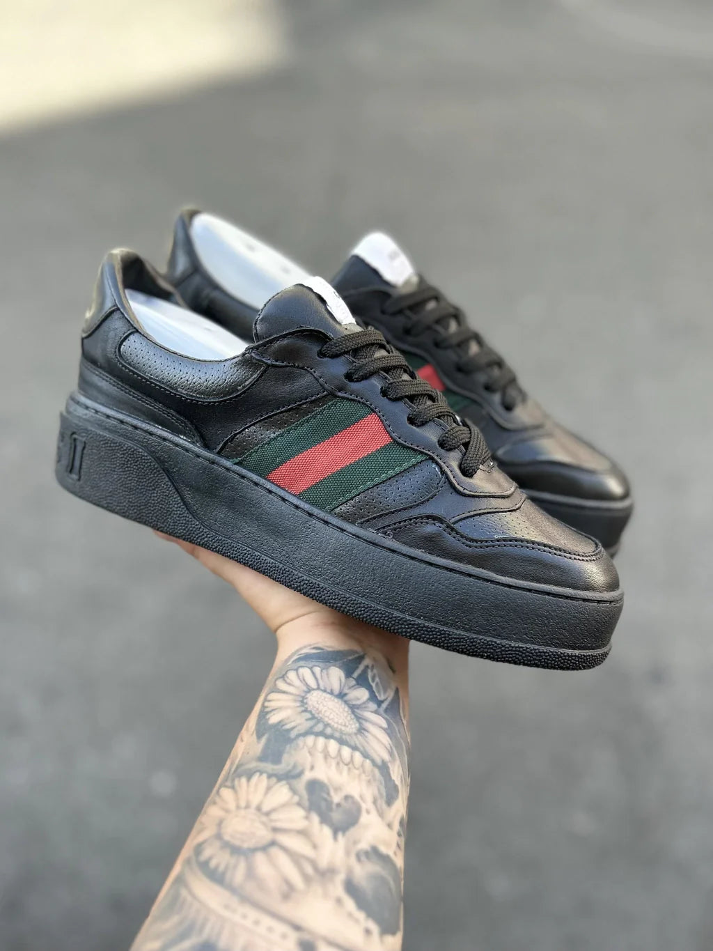 Gucci Chunky Black