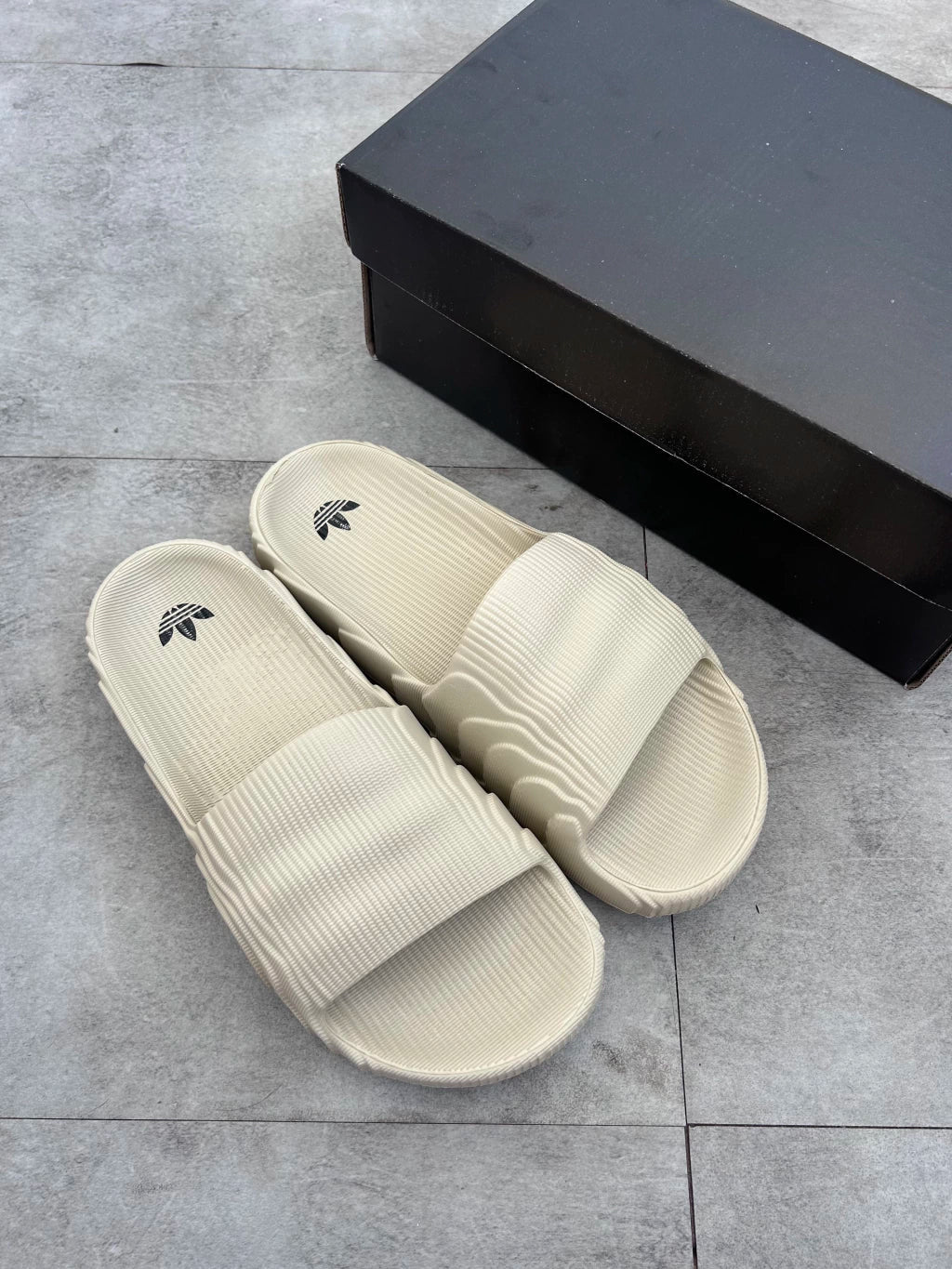 Chinelo Adidas - Adillete 22