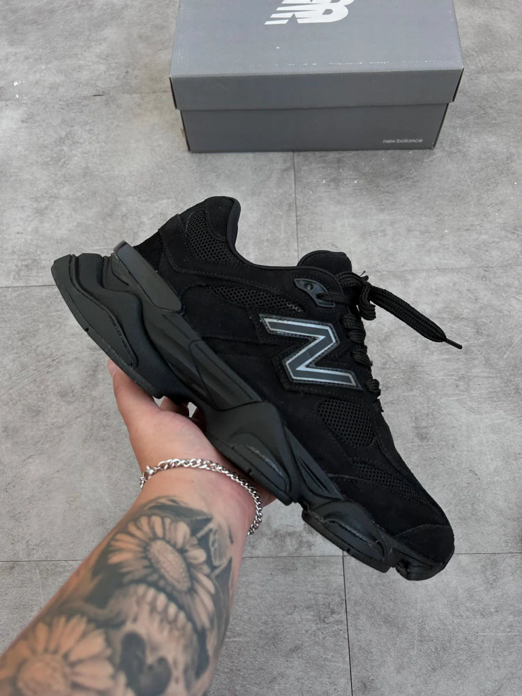 New Balance 9060 - All Black
