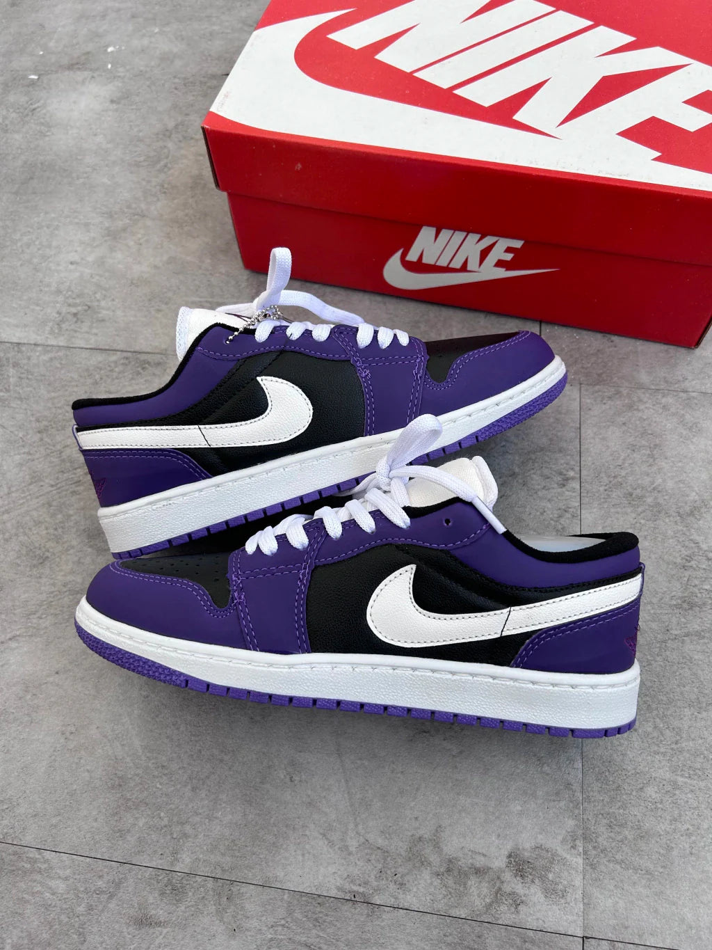 Air Jordan 1 Low - Court Purple