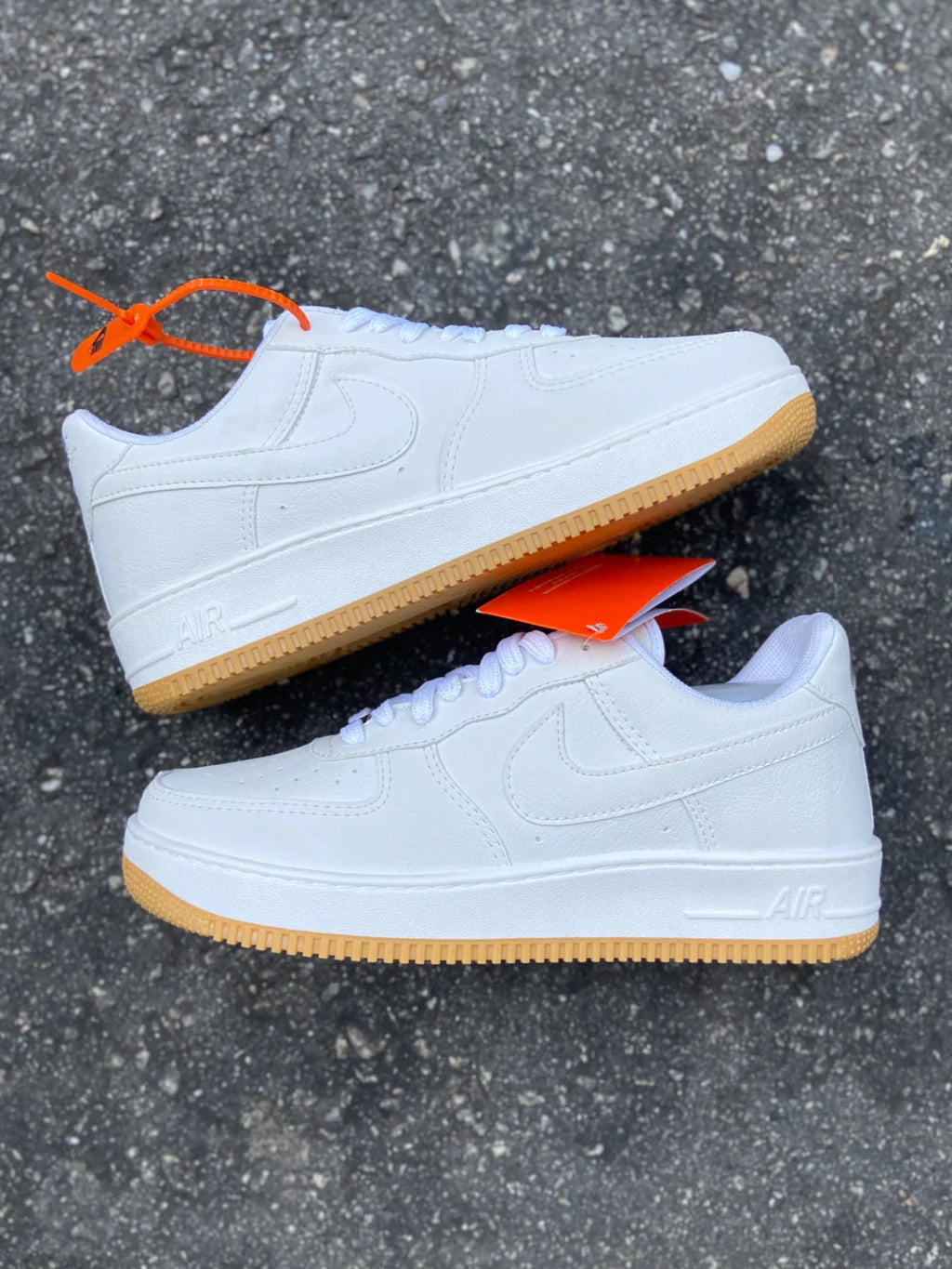 Nike Air Force 1 - White Gum