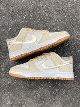Nike Dunk - Dourado