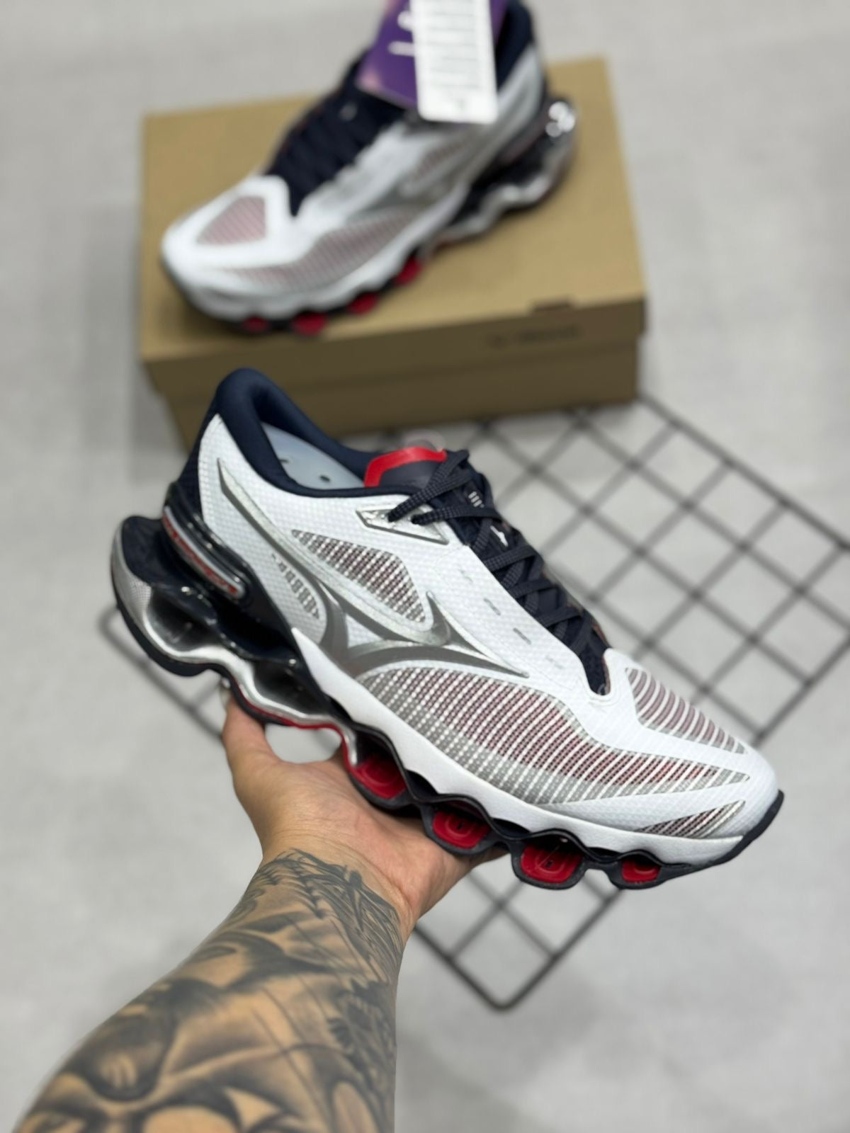 Mizuno Wave Prophecy 13