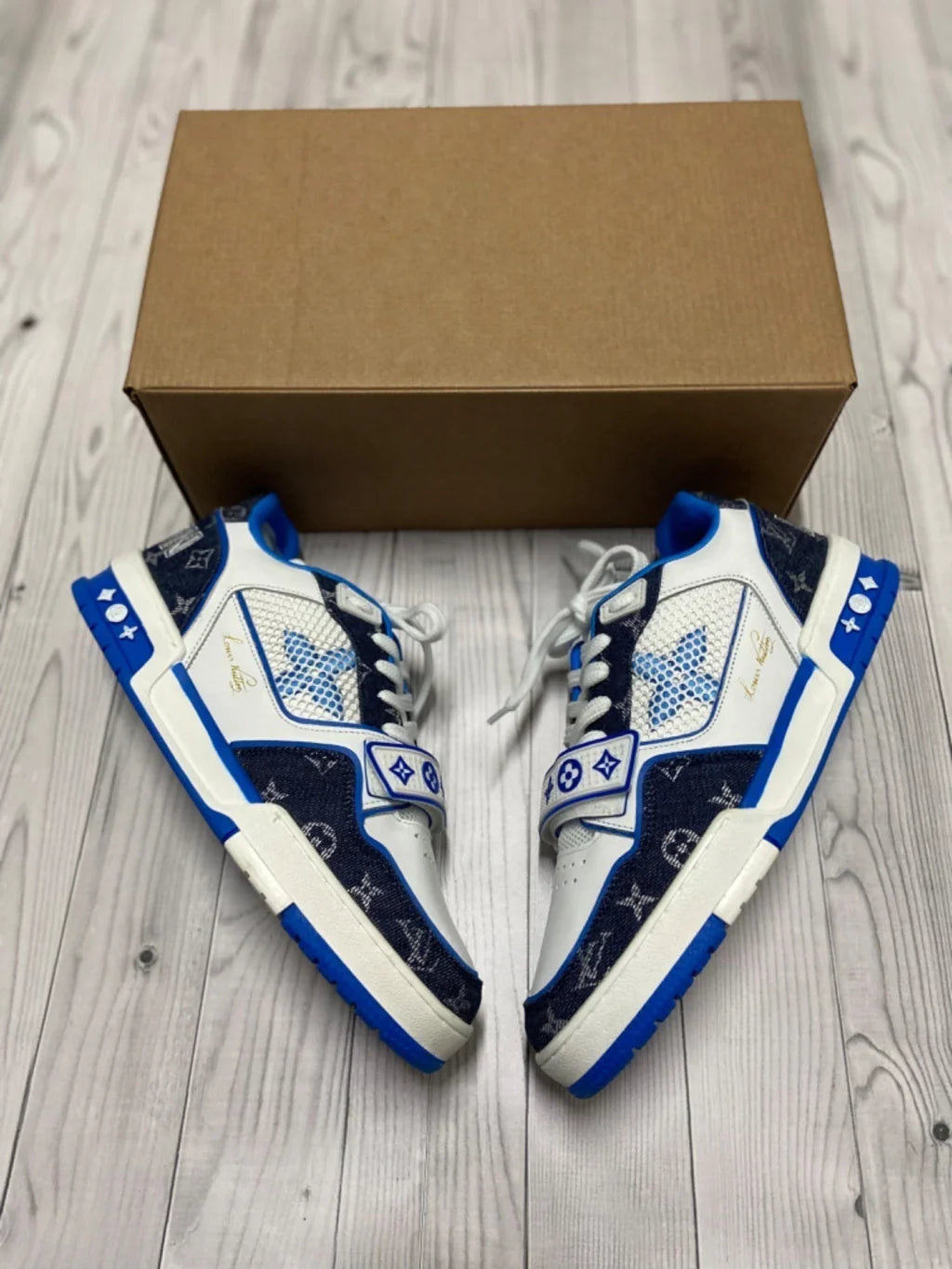 Louis Vuitton Skate - Azul e Branco