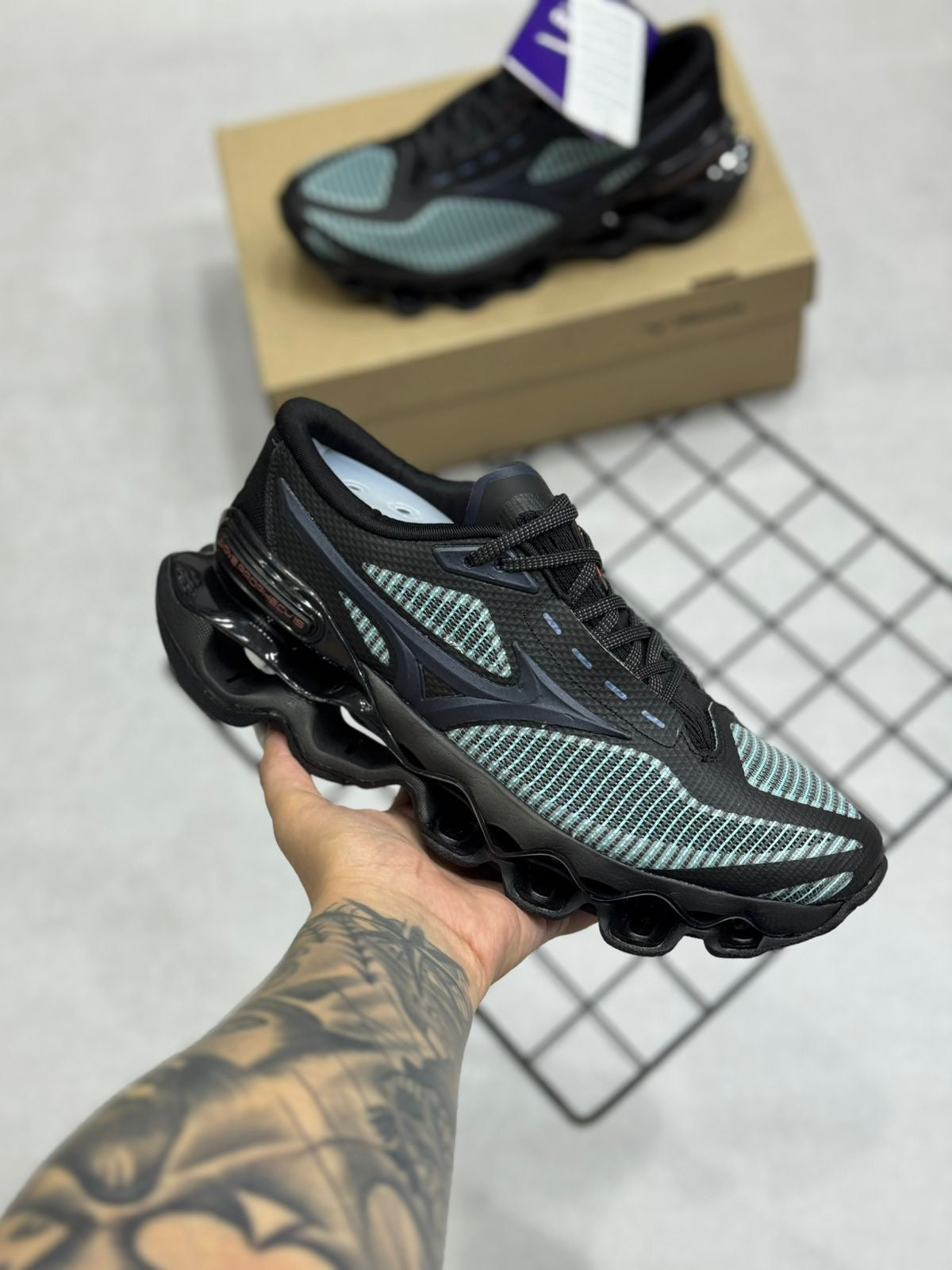 Mizuno Wave Prophecy 13