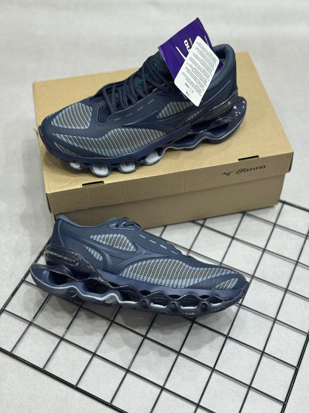 Mizuno Wave Prophecy 13