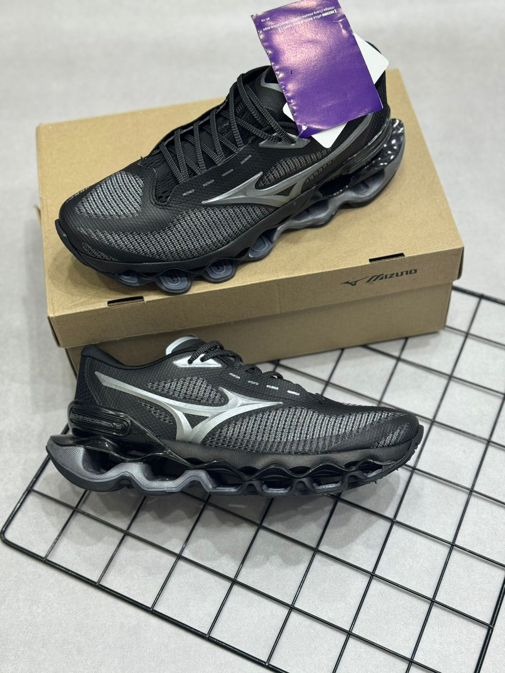 Mizuno Wave Prophecy 13