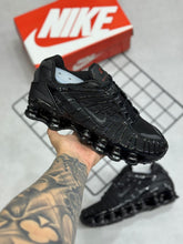Nike Shox TL - Preto - Premium