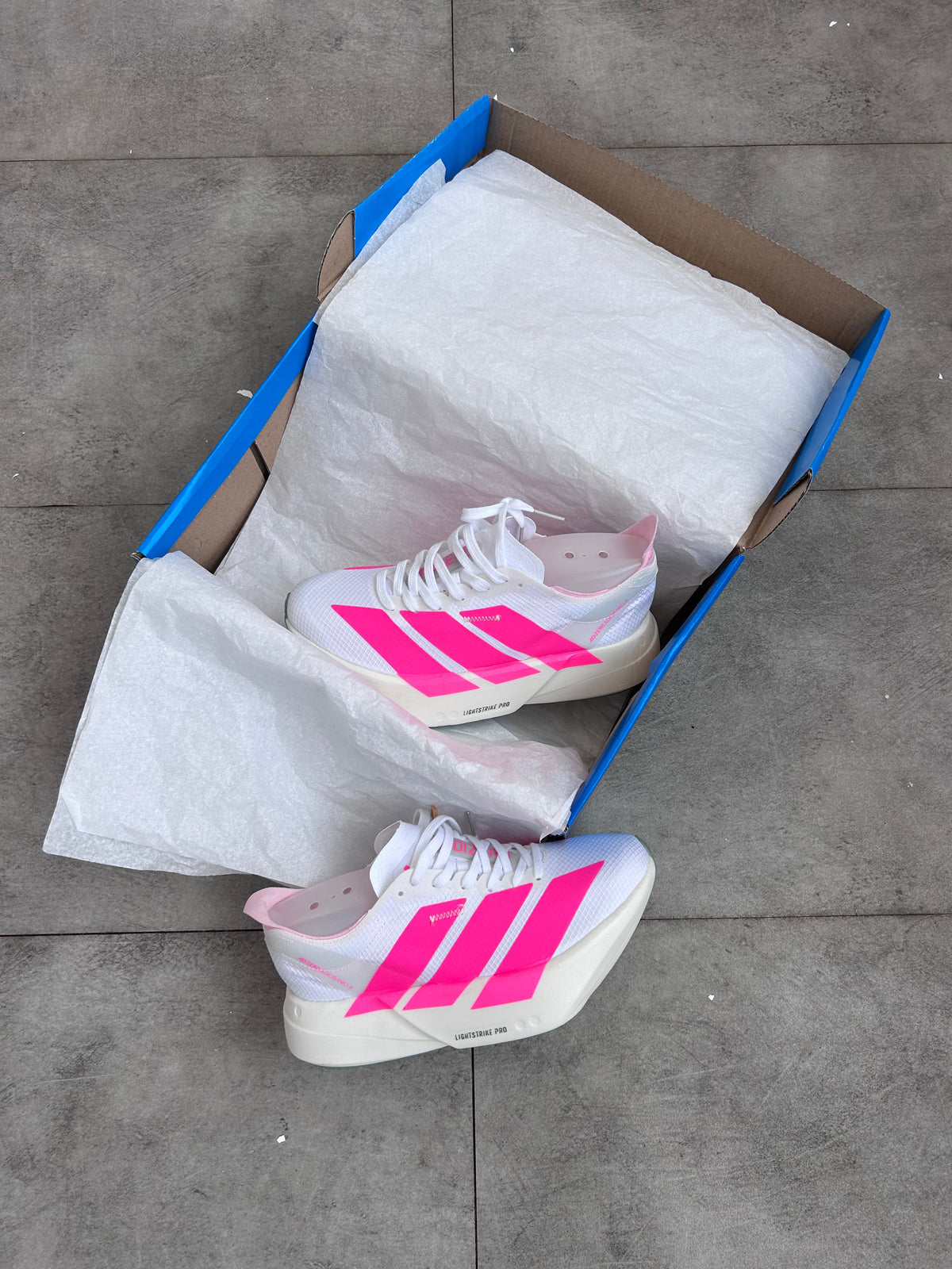 Adidas Adizero - Branco e Rosa