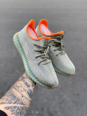 Adidas Yeezy Boost 350 V2 - Desert Sage Reflective - Importado