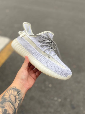 Adidas Yeezy Boost 350 V2 - Refletivo - Importado