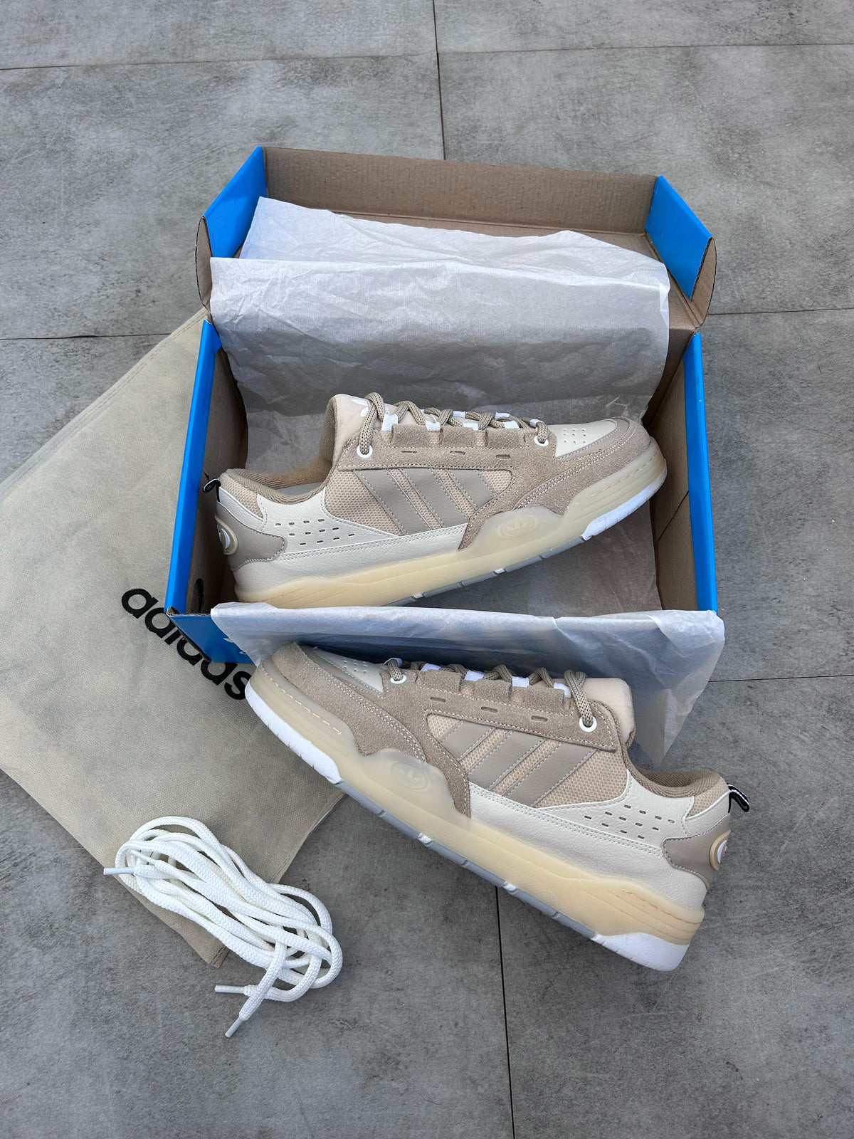 Adidas ADI2000 - Bege
