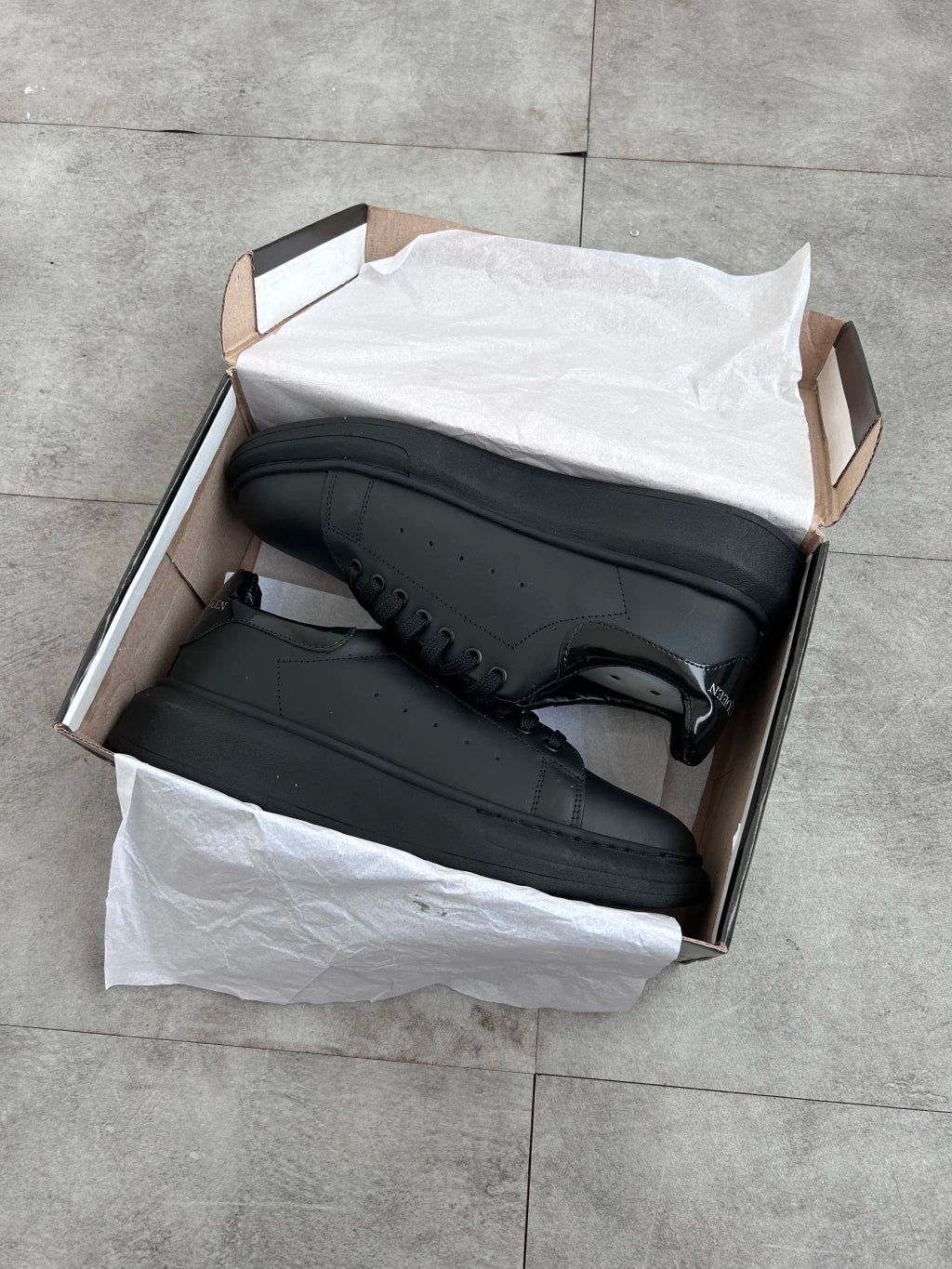 Alexander Mcqueen - Full Preto