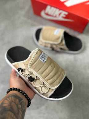 Chinelo Nike Asuna - Bege