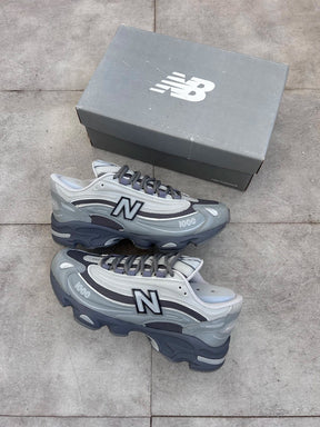 New Balance 1000 - Preto e Cinza