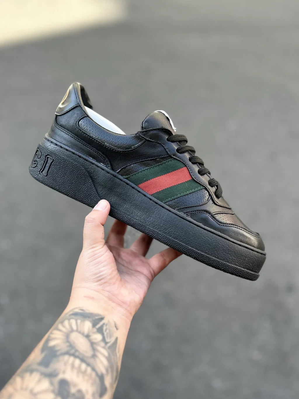 Gucci Chunky Black