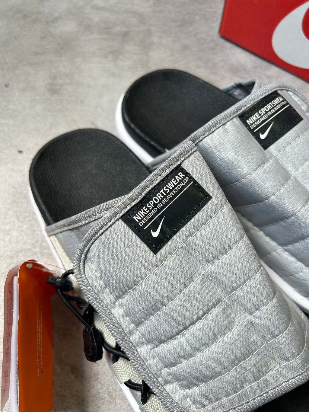 Chinelo Nike Asuna - Cinza Escuro