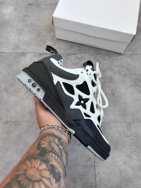 Louis Vuitton Skate - White and Black