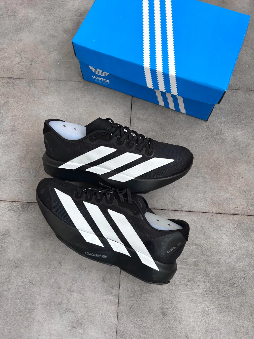 Adidas Adizero - Preto Faixa Branca