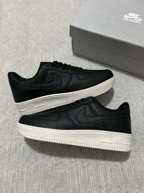 Nike Air Force 1 - Black Off-White