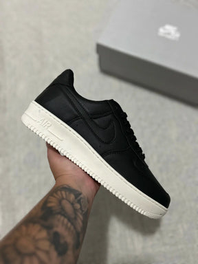 Nike Air Force 1 - Black Off-White