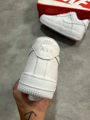 Nike Air Force 1 - Couro Branco