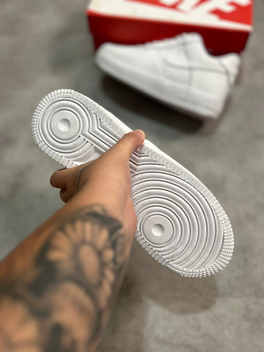 Nike Air Force 1 - Couro Branco