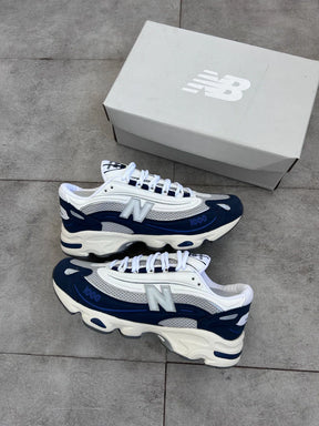 New Balance 1000 - Branco com Azul