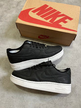 Nike Air Force 1 - Craft Black